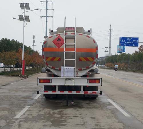 柳汽小三軸鋁合金運(yùn)油車（介質(zhì)：柴汽油21.6方）